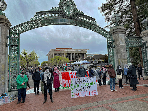 UC Berkeley students protesting for divestment in front of Sawyer Gate on CalDay. 