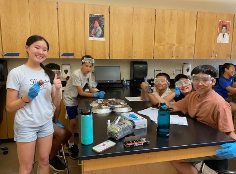 Current CEO Elizabeth Koo leads students in her Chemical Connections class at Jesuit High. (Photo couresy of Yogja Singla)
